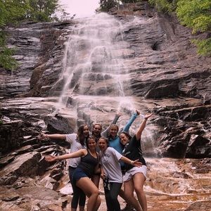 Meet your Posher, Emily